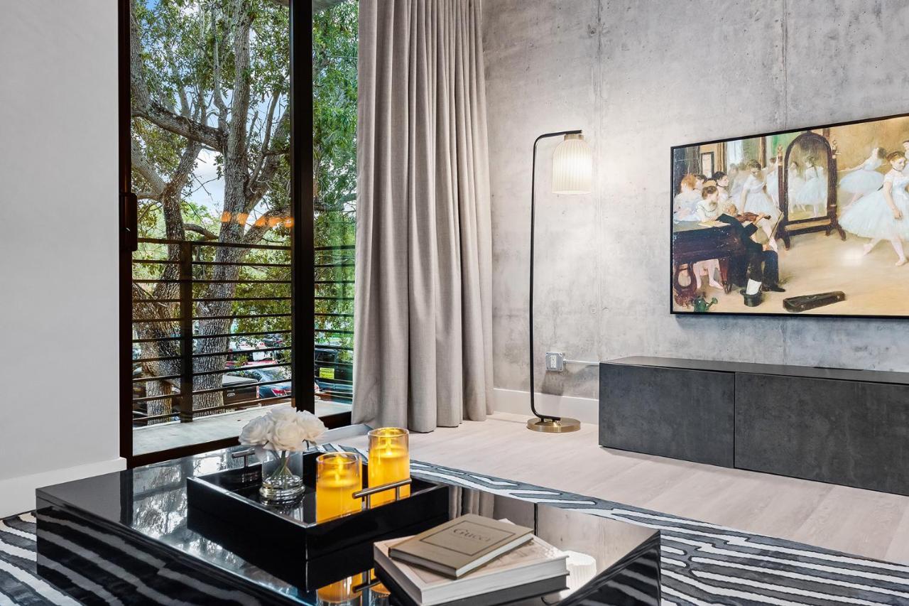 Pretty Rola 201 Luxury 1B1B W King Bed At Downtown Fort Lauderdale Exterior photo